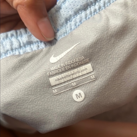 Nike Blue and Green Athletic Shorts Lightweight Elastic Waistband - Picture 3 of 3